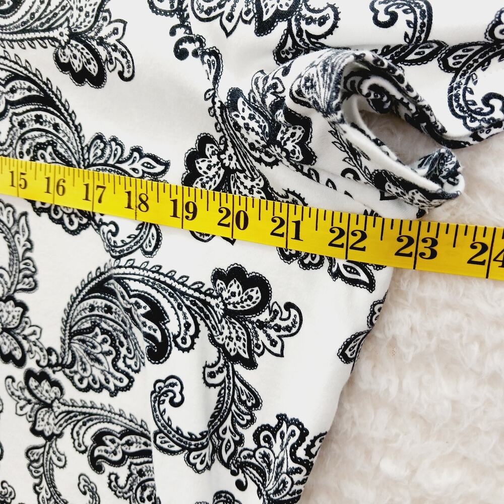 T-Shirt Women Paisley Floral Black White Pima Cotton Whimsycore Casual Size 1X - Picture 3 of 8